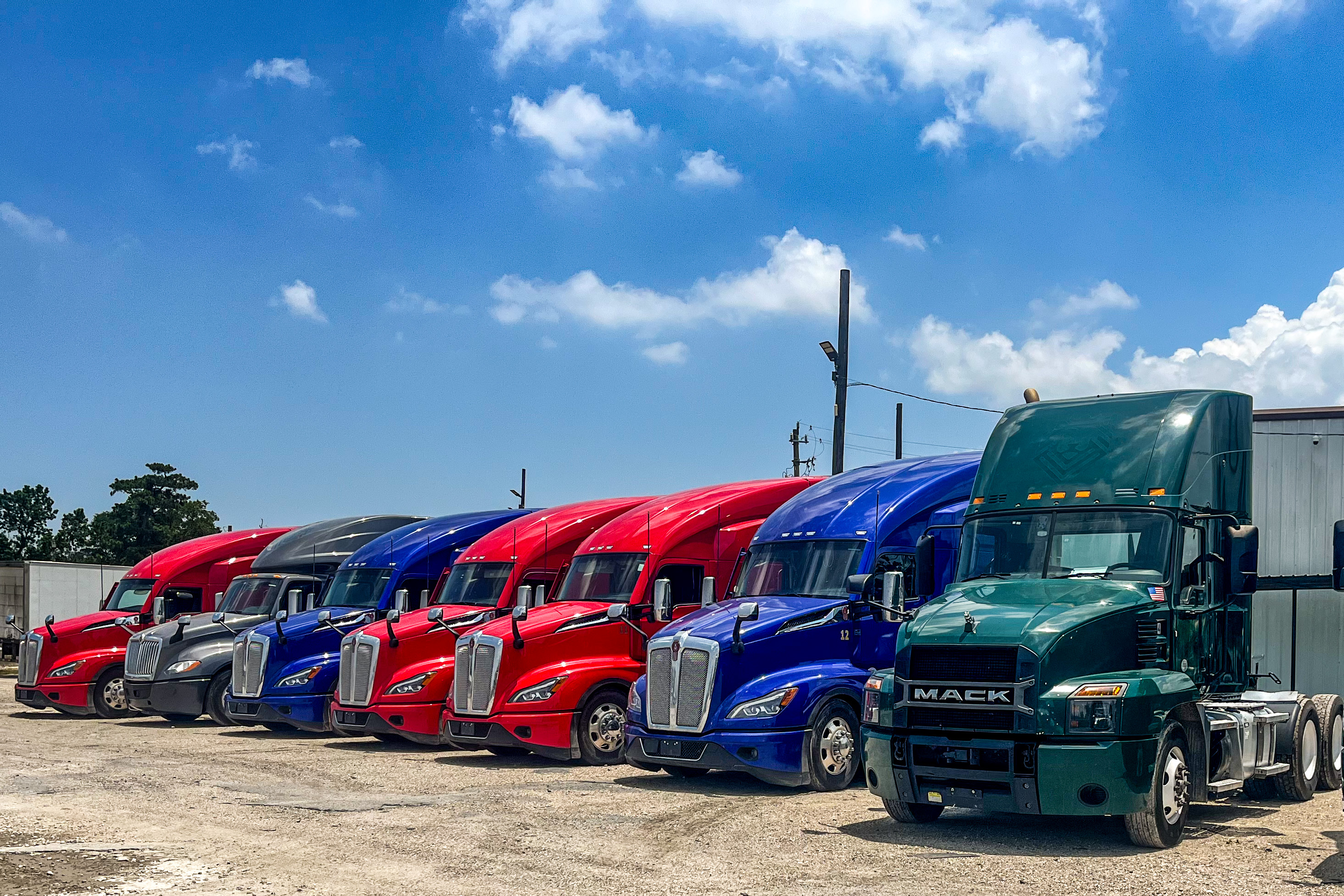 Jmj Transport Llc equipment